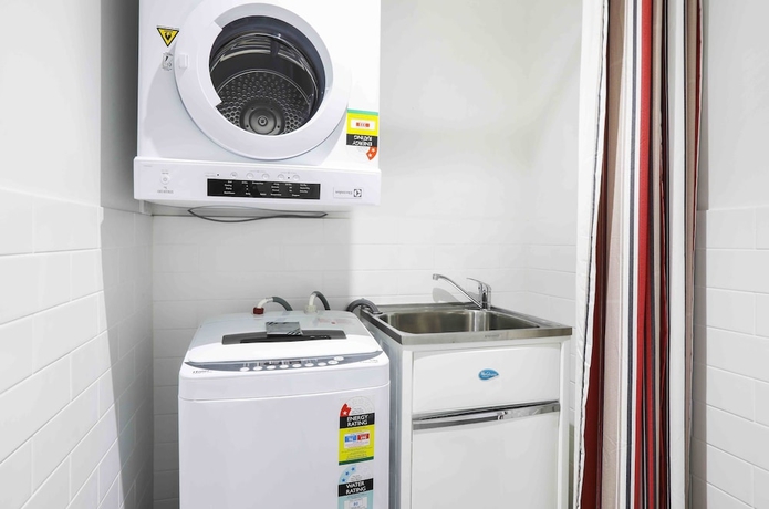 Imagen de la habitación del Hotel Sandbox Luxury Beach Front Apartments. Foto 13