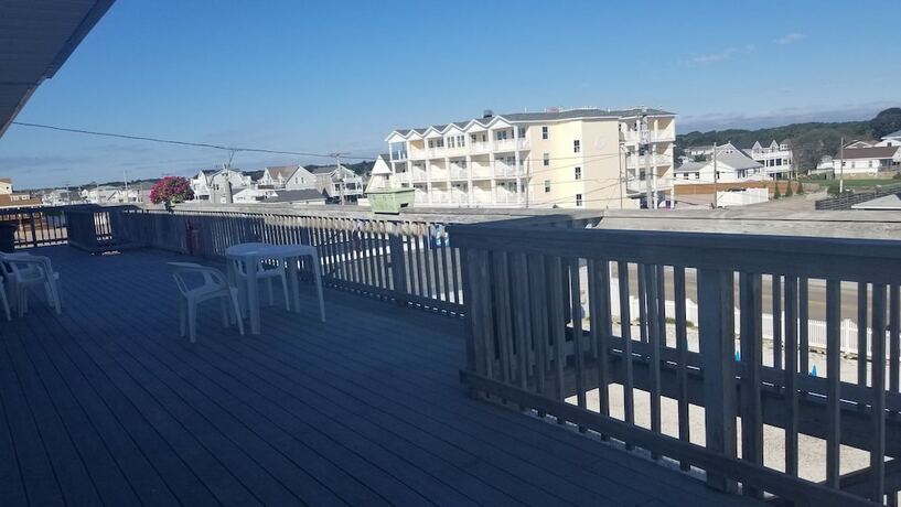 Imagen general del Hotel Sandcastle Beachfront Inn. Foto 5