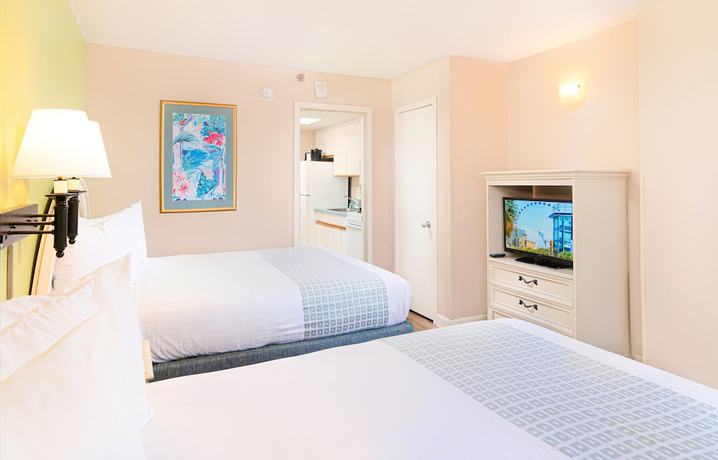 Imagen de la habitación del Hotel Sandcastle Oceanfront Resort South Beach. Foto 19