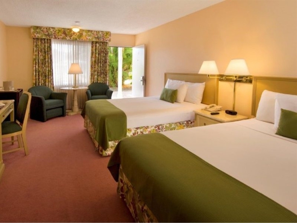 Imagen general del Hotel Sandcastle Resort At Lido Beach. Foto 3