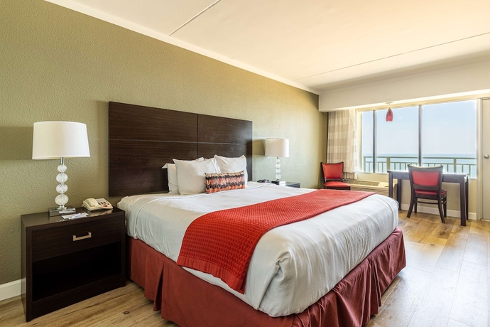 Imagen de la habitación del Hotel Sandcastle Resort On The Beach. Foto 6