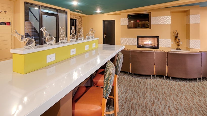 Imagen de los interiores del Hotel Sandcastle Resort On The Beach. Foto 16