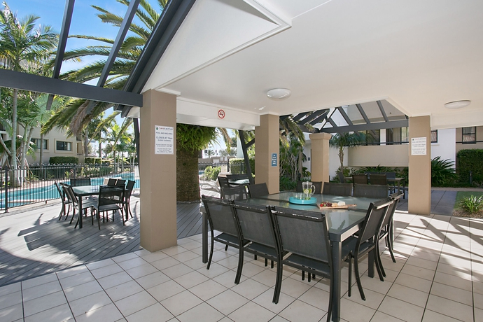 Imagen del bar/restaurante del Hotel Sandcastles On The Broadwater. Foto 4