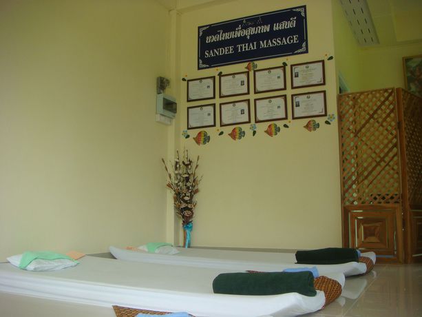 Imagen general del Hotel Sandee Bungalows. Foto 2