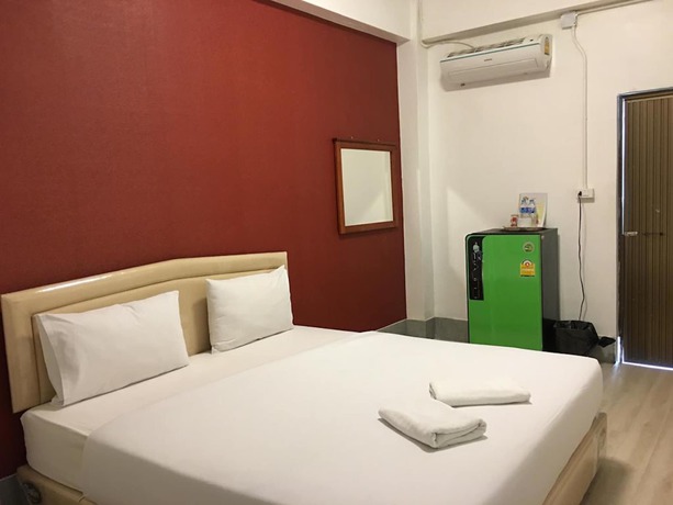 Imagen de la habitación del Hotel Sandee Room. Foto 7