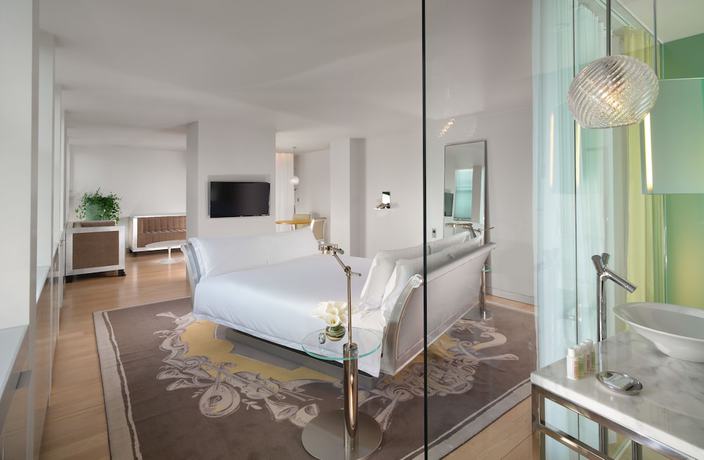 Imagen de la habitación del Hotel Sanderson. Foto 10