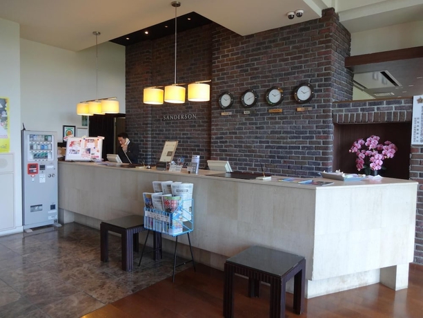 Imagen de los interiores del Hotel Sanderson, Maebashi. Foto 18