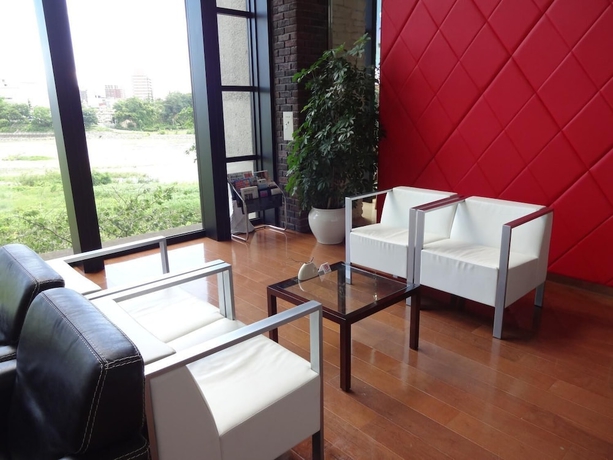 Imagen de los interiores del Hotel Sanderson, Maebashi. Foto 19
