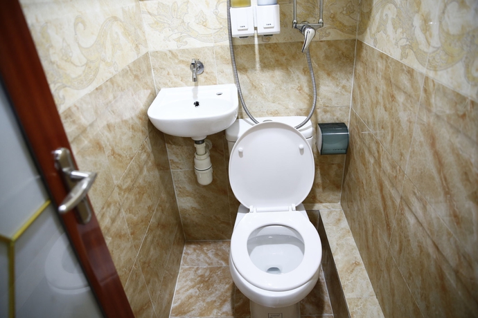 Imagen de la habitación del Hotel Sandhu Guest House. Foto 13