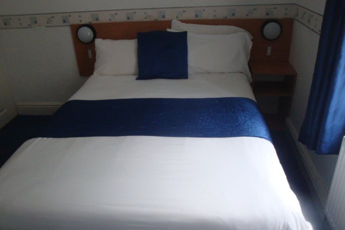 Imagen de la habitación del Hotel Sandhurst. Foto 15