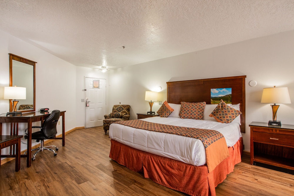 Imagen de la habitación del Hotel Sandia Peak Inn Old Town ABQ, a Howard Johnson by Wyndham. Foto 10