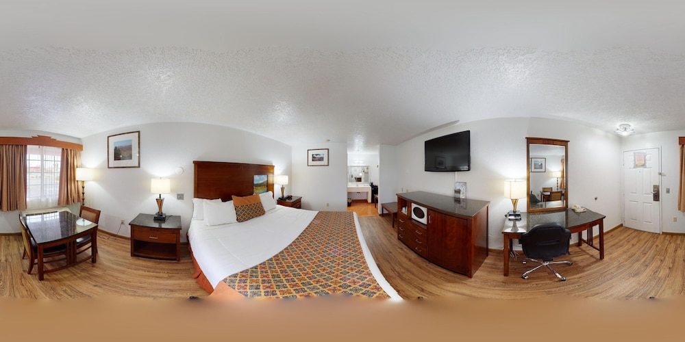 Imagen de la habitación del Hotel Sandia Peak Inn Old Town ABQ, a Howard Johnson by Wyndham. Foto 11