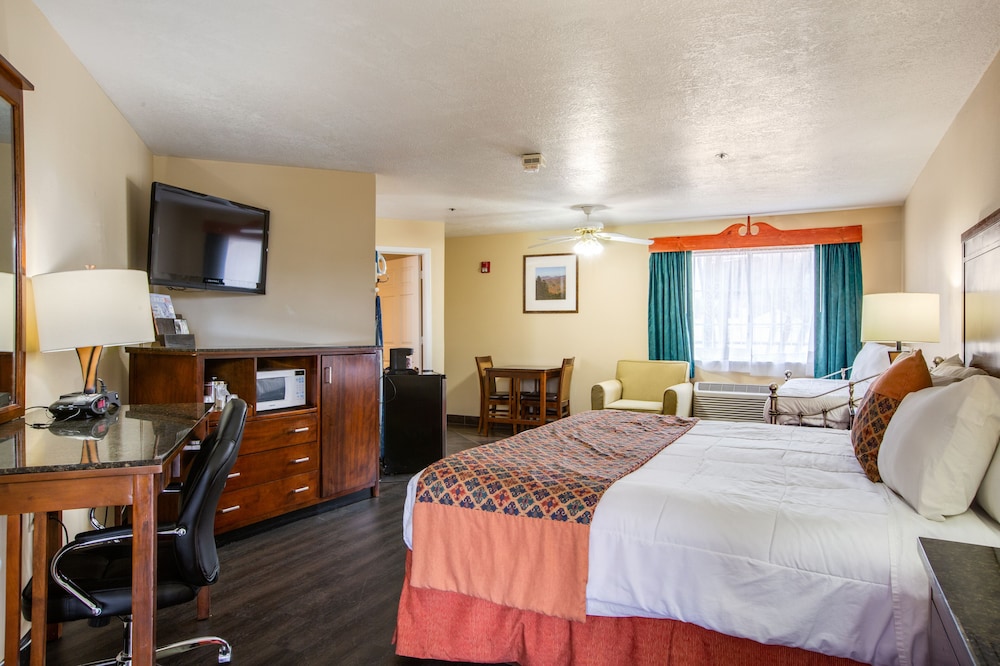 Imagen de la habitación del Hotel Sandia Peak Inn Old Town ABQ, a Howard Johnson by Wyndham. Foto 15