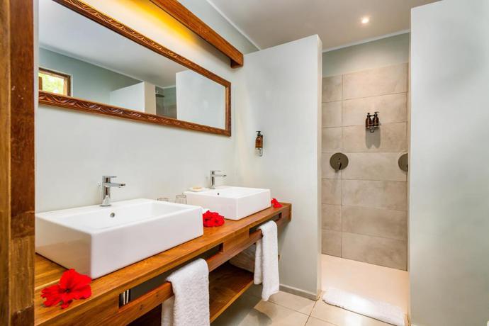 Imagen de la habitación del Hotel Sandies Baobab Beach Zanzibar. Foto 3