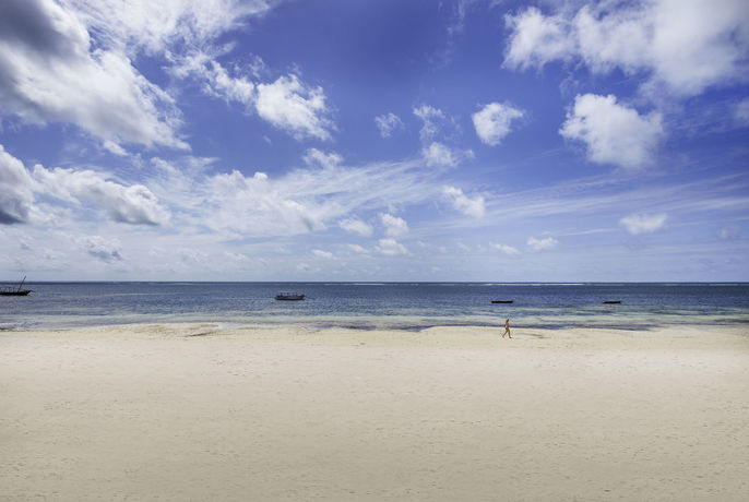 Imagen general del Hotel Sandies Tropical Village. Foto 3