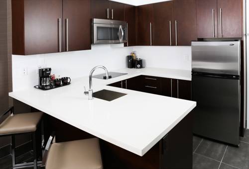 Imagen de la habitación del Hotel Sandman Abbotsford Airport. Foto 5