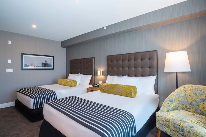 Imagen de la habitación del Hotel Sandman Hamilton. Foto 2