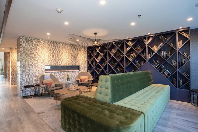 Imagen de los interiores del Hotel Sandman Hamilton. Foto 17