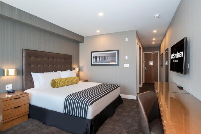 Imagen de la habitación del Hotel Sandman Hamilton. Foto 7