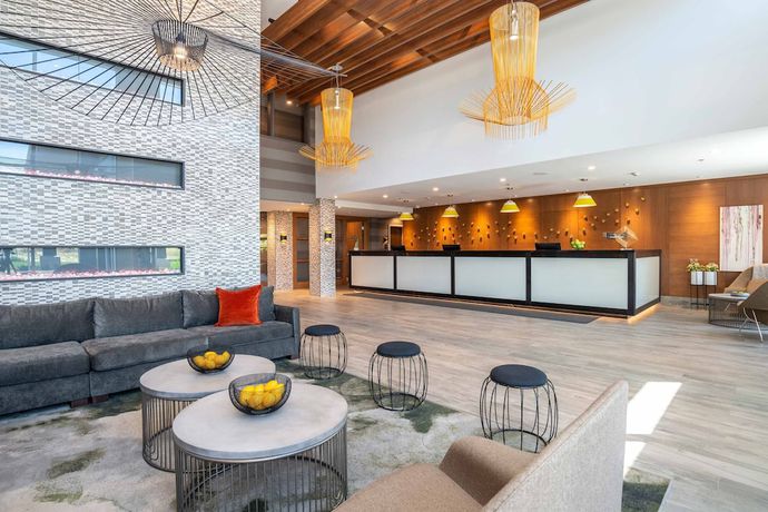Imagen de los interiores del Hotel Sandman Hamilton. Foto 19