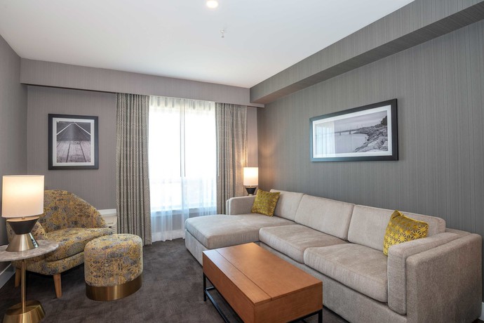 Imagen de la habitación del Hotel Sandman Hamilton. Foto 9