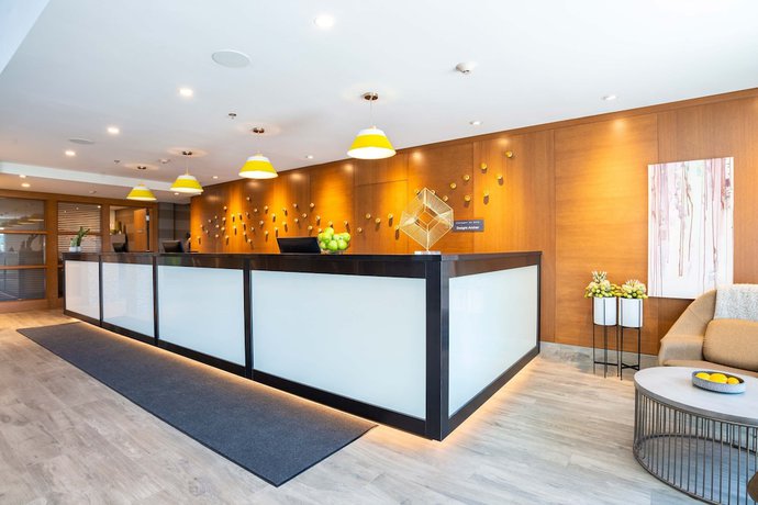 Imagen de los interiores del Hotel Sandman Hamilton. Foto 20