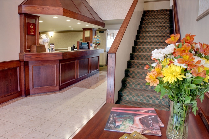 Imagen de los interiores del Hotel Sandman Inn Smithers. Foto 11