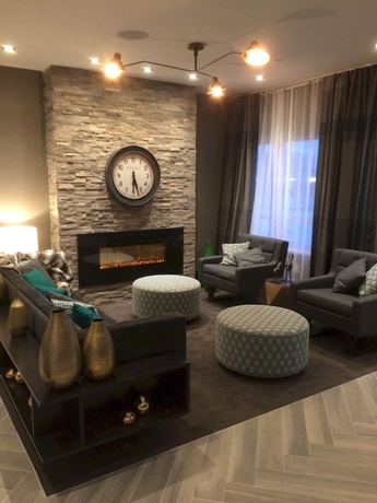 Imagen de los interiores del Hotel Sandman Oakville. Foto 13