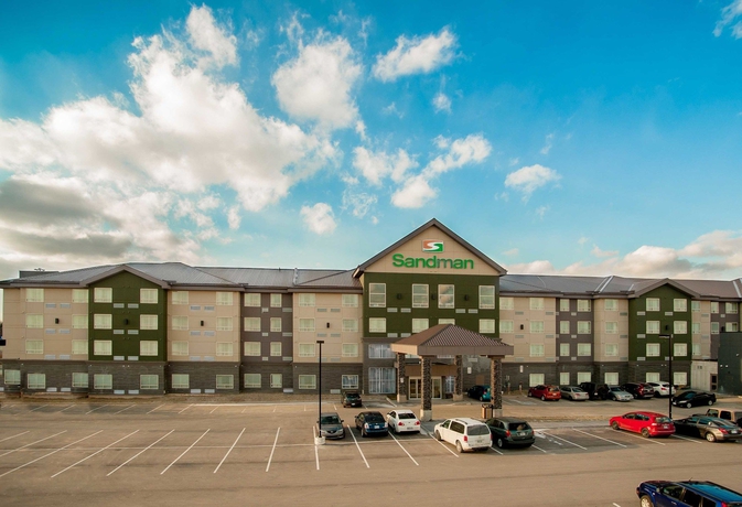 Imagen de los interiores del Hotel Sandman Oakville. Foto 14