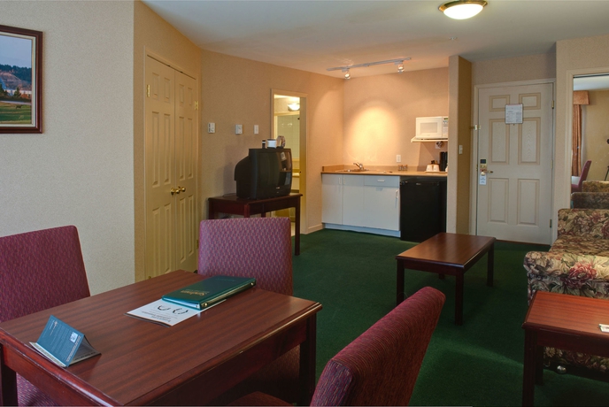 Imagen de los interiores del Hotel Sandman Quesnel. Foto 4