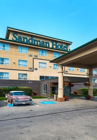 Imagen de los exteriores del Hotel Sandman Red Deer. Foto 12