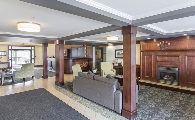 Imagen de los interiores del Hotel Sandman Red Deer. Foto 15