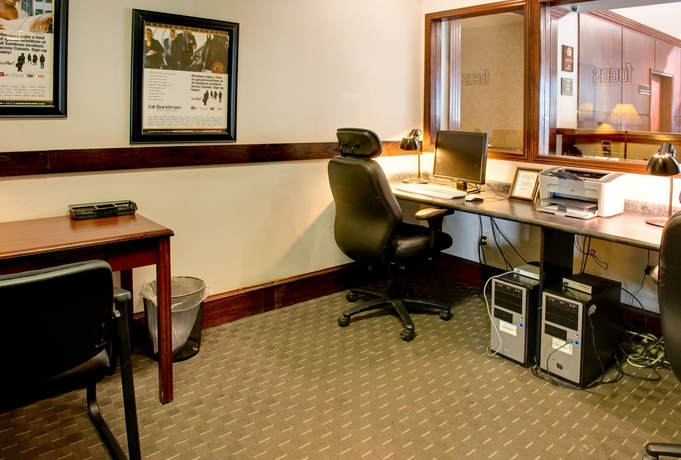 Imagen de los interiores del Hotel Sandman Saskatoon. Foto 11