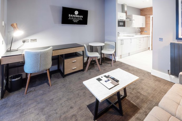 Imagen de la habitación del Hotel Sandman Signature Aberdeen and Spa. Foto 6