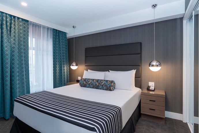 Imagen de la habitación del Hotel Sandman Signature Calgary Airport. Foto 4