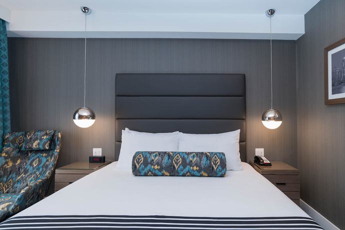 Imagen de la habitación del Hotel Sandman Signature Calgary Airport. Foto 7