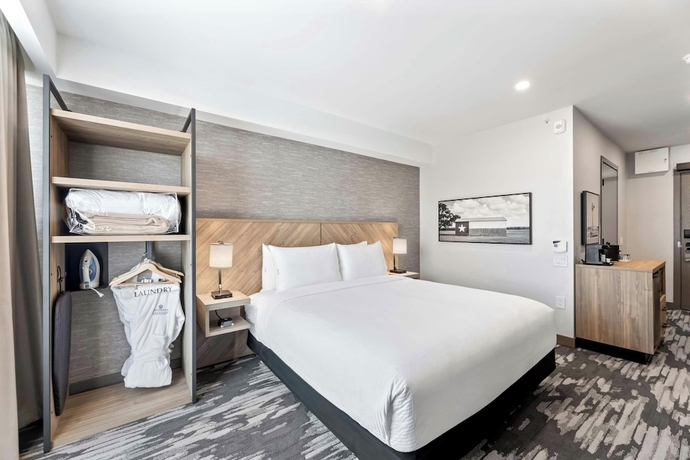 Imagen de la habitación del Hotel Sandman Signature Dallas Las Colinas and Suites. Foto 3