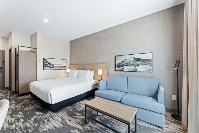 Imagen de la habitación del Hotel Sandman Signature Dallas Las Colinas and Suites. Foto 5
