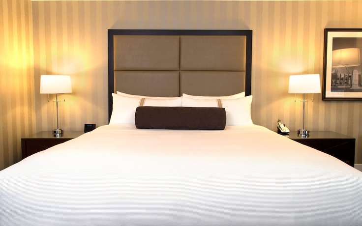 Imagen de la habitación del Hotel Sandman Signature Edmonton Downtown. Foto 7