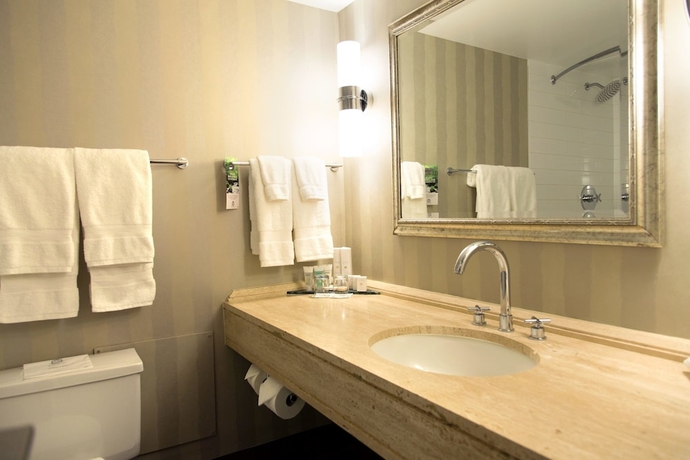 Imagen de la habitación del Hotel Sandman Signature Edmonton Downtown. Foto 8