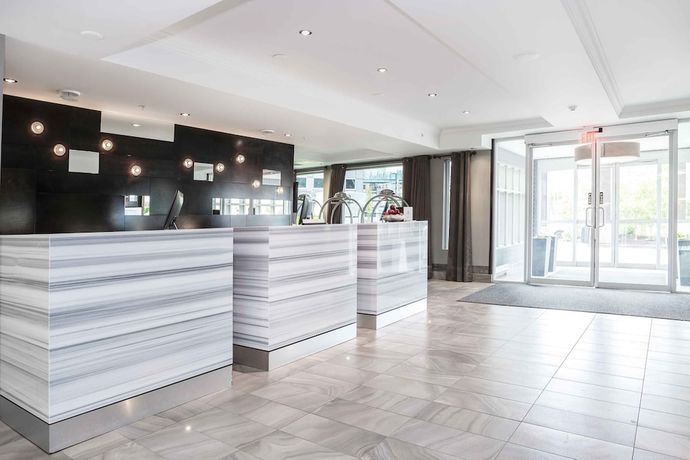 Imagen de los interiores del Hotel Sandman Signature Kamloops. Foto 20