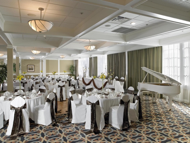 Imagen de los interiores del Hotel Sandman Signature Lethbridge Lodge. Foto 6