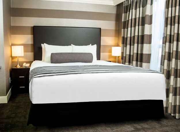 Imagen de la habitación del Hotel Sandman Signature Mississauga. Foto 4