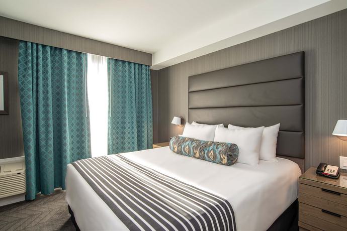 Imagen de la habitación del Hotel Sandman Signature Ottawa Airport Hotel. Foto 7
