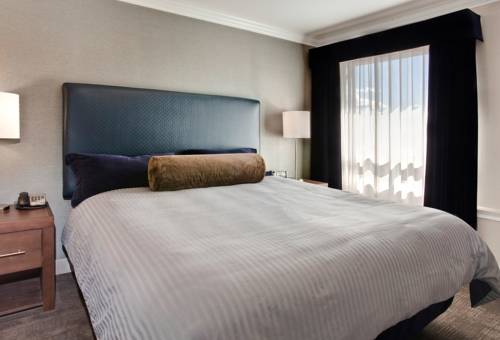 Imagen de la habitación del Hotel Sandman Signature Prince George. Foto 4