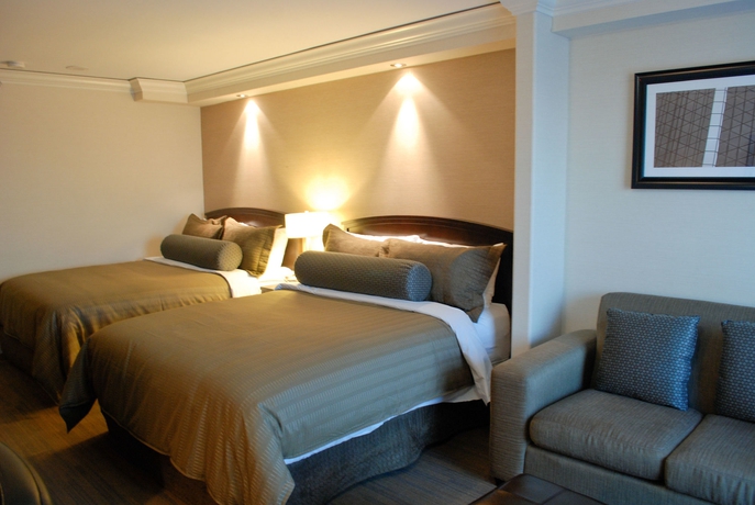 Imagen de la habitación del Hotel Sandman Signature Toronto Airport. Foto 4