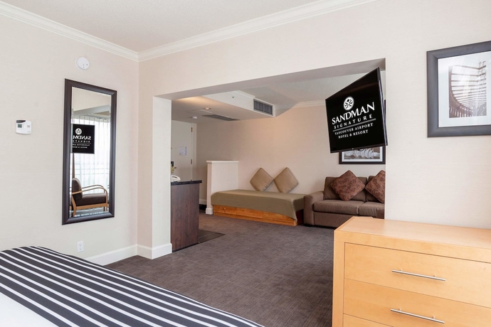 Imagen de la habitación del Hotel Sandman Signature Vancouver Airport and Resort. Foto 15