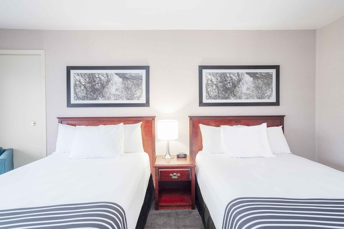 Imagen de la habitación del Hotel Sandman Terrace. Foto 12