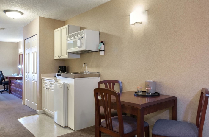 Imagen de la habitación del Hotel Sandman Victoria. Foto 4