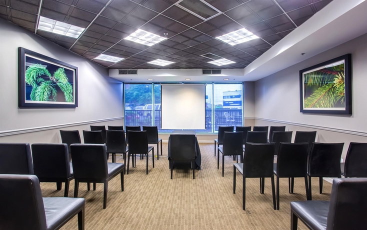 Imagen de los interiores del Hotel Sandman Victoria. Foto 10